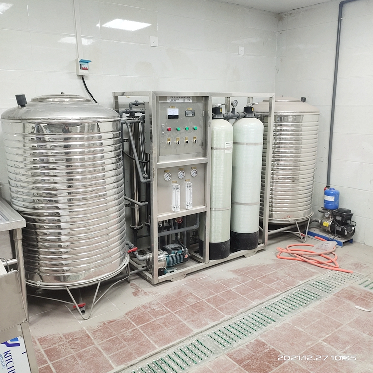 郑州师范学校小学反渗透纯净水设备