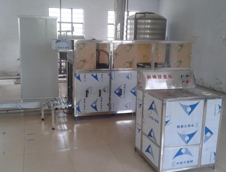 半自动大桶水设备_郑州桶装纯净水设备报价