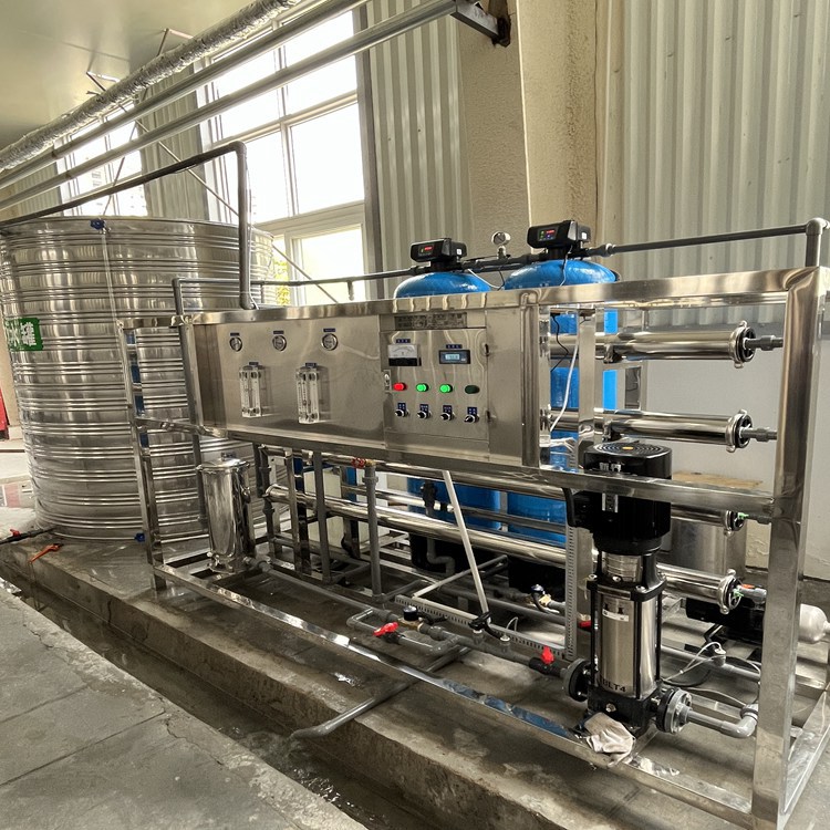 三门峡2吨单机纯净水设备_香菇菌厂家安装
